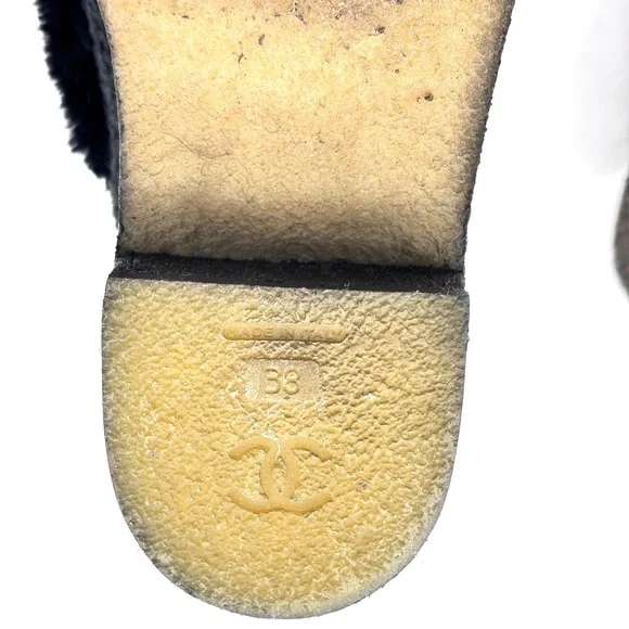 Chanel Beaver Fur Trimmed Alligator Skin Tweed Black Lace Up Boots - Picture 7 of 9